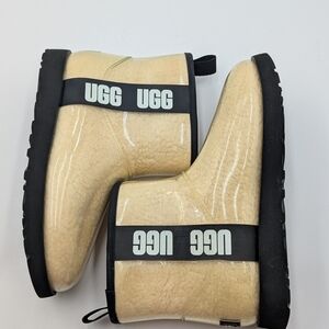 UGG Classic Clear Mini Winter Boots Clear Plastic Cream Shearling Booties Size 9